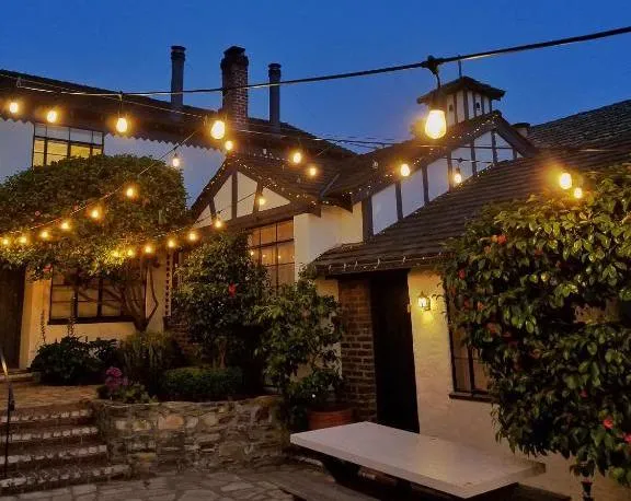 The Vagabond's House Boutique Inn